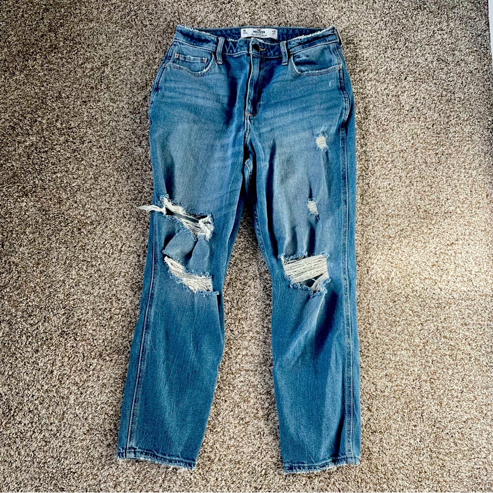 Hollister curvy high rise mom jeans size 7